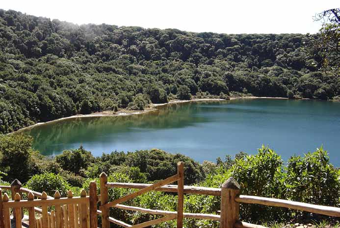 Mirador de la Laguna Botos